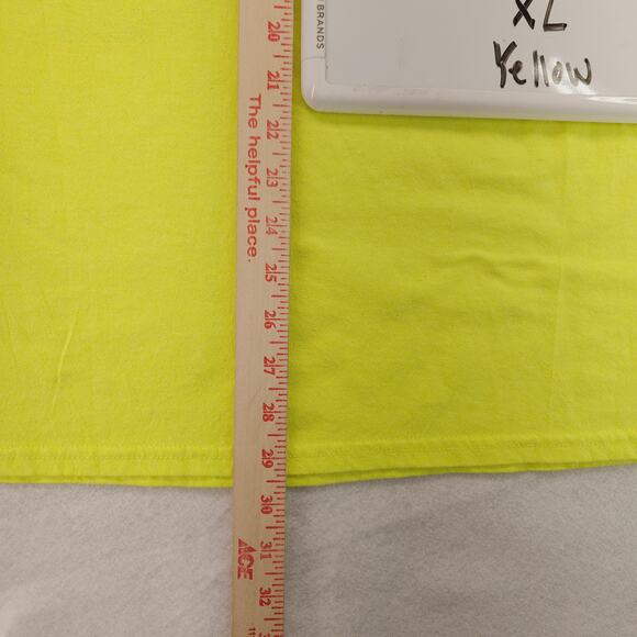 Sturgis Motorcycle Rally 2019 Graphic T Shirt Mens Size Extra Large XL Yellow - Picture 8 of 9